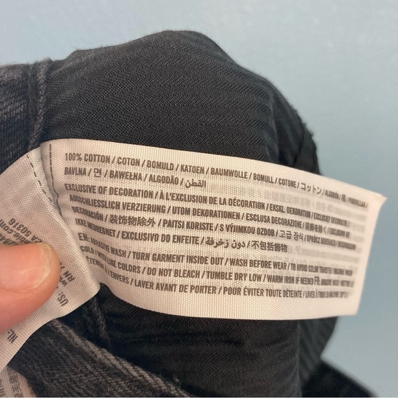 Hollister Ultra High Rise Denim Mini Skirt - Black - Size 28 - Picture 7 of 7